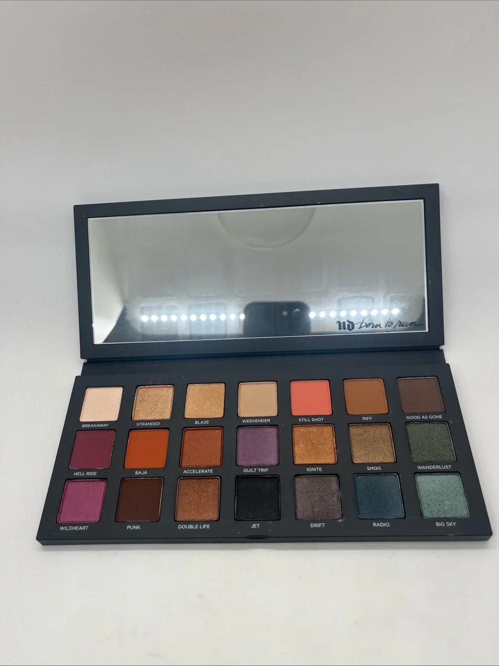 Urban Decay Born To Run Eyeshadow Palette